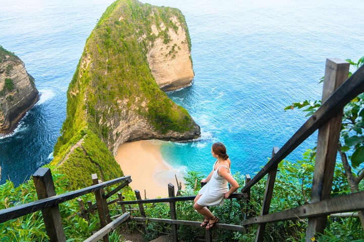 paluang beach cliff nusa penida tour transport service made join bali