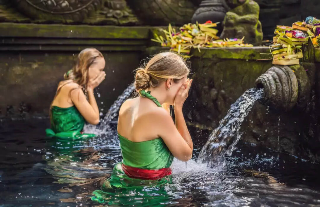 tirta empul temple cheap affordable tour travel package in bali