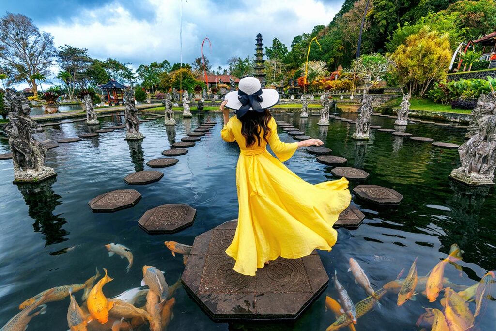 tirta gangga east bali tour with made join bali